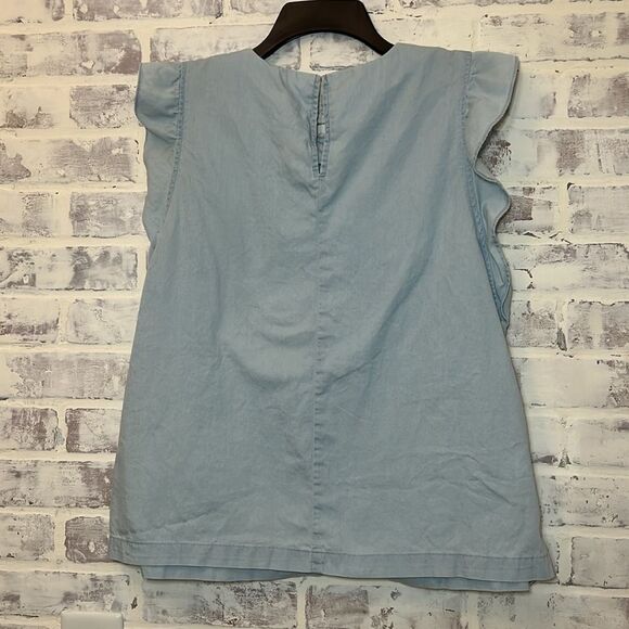 EUC BCBGeneration light denim blue flutter sleeve flowy top, women’s Large - Picture 4 of 6